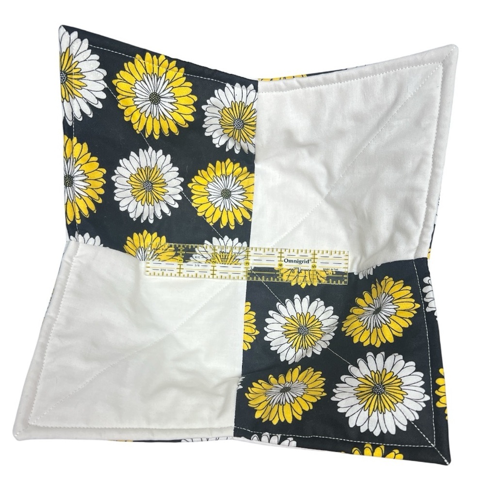 Hand Crafted Large Bowl Cozy Microwavable Padded Cotton Pot Holder